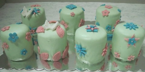 Mini Cakes