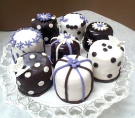 Mini Cakes