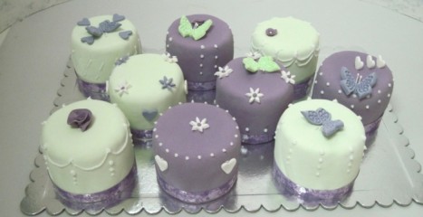 Mini Cakes